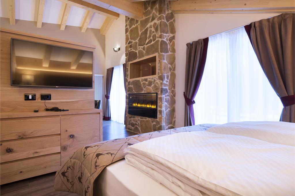 Chalet Marcora Campitello di Fassa Værelse billede