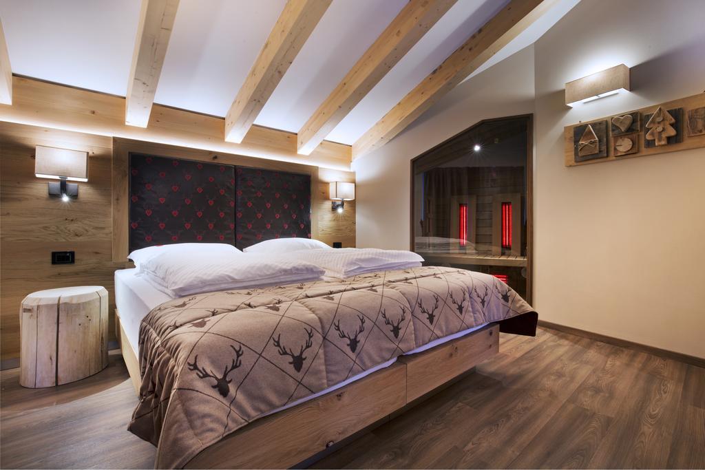Chalet Marcora Campitello di Fassa Værelse billede